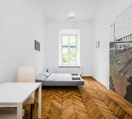 Szczebel Apartment *